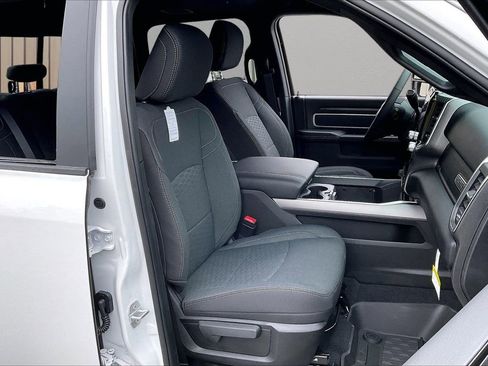 New 2026 RAM 3500 Big Horn AWD/4WD image 23