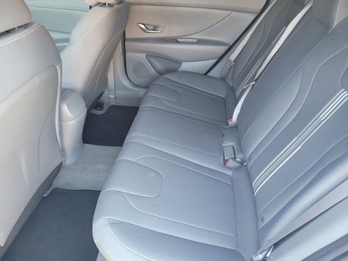 Certified 2023 Hyundai Elantra SEL FWD image 17