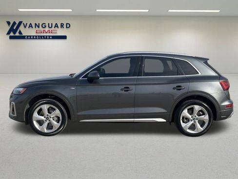 Used 2022 Audi Q5 2.0T Premium Plus w/ Premium Plus Package image 2