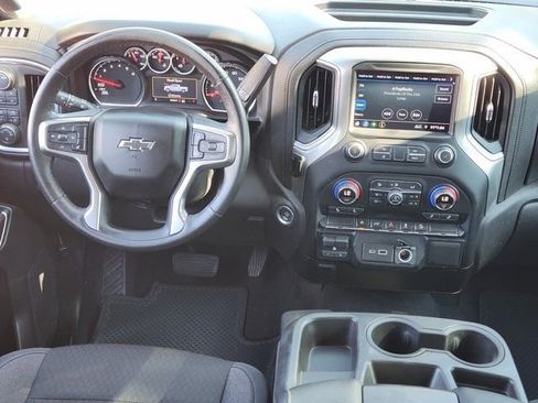 Used 2021 Chevrolet Silverado 1500 RST image 27