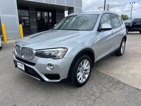 Used 2017 BMW X3 sDrive28i image 1
