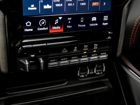 Used 2022 RAM 1500 TRX w/ TRX Level 2 Equipment Group AWD/4WD image 38