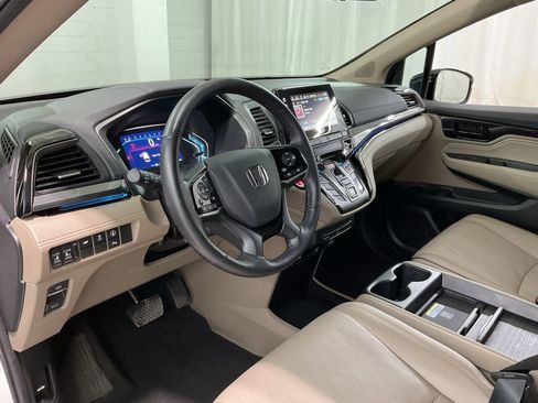 Certified 2024 Honda Odyssey Elite image 19