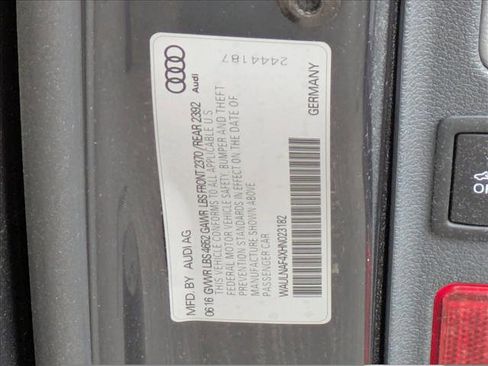 Used 2017 Audi A4 2.0T Premium Plus image 15