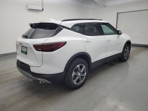 Used 2024 Chevrolet Blazer LT w/ Convenience Package FWD image 10