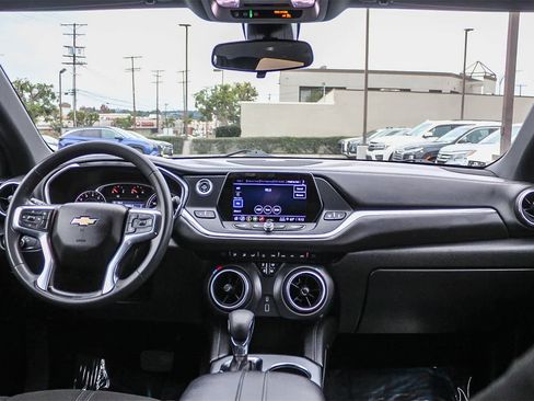 Used 2022 Chevrolet Blazer LT image 17