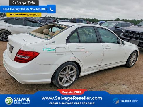 Used 2013 Mercedes-Benz C 250 Sedan image 4