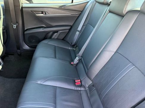 Used 2025 Toyota Camry XSE FWD image 26
