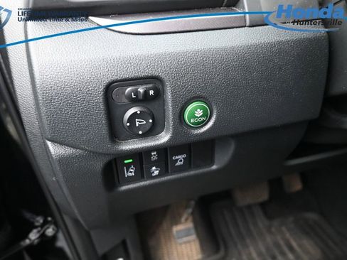 Used 2023 Honda Ridgeline Sport image 16