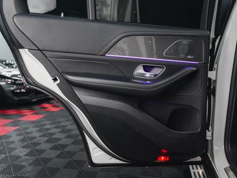 Used 2020 Mercedes-Benz GLE 450 GLE 450 4MATIC Sport Utility 4 image 42