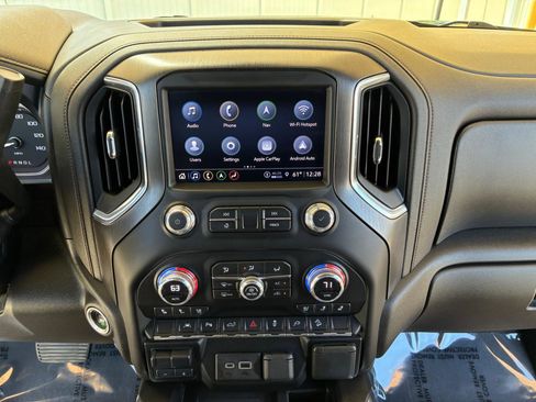 Used 2022 GMC Sierra 1500 AT4 w/ AT4 Premium Package image 21