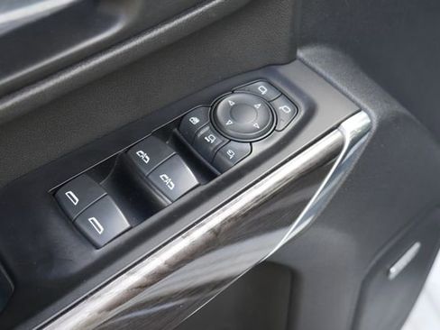 Used 2020 Chevrolet Silverado 2500 LTZ w/ LTZ Premium Package image 15