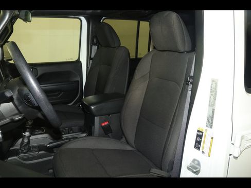 Used 2023 Jeep Wrangler Unlimited Sport AWD/4WD image 12