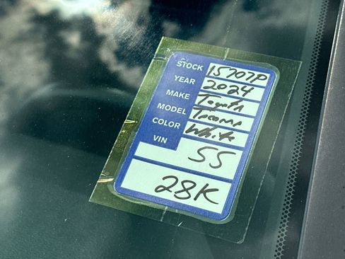 Used 2024 Toyota Tacoma TRD Off-Road image 25