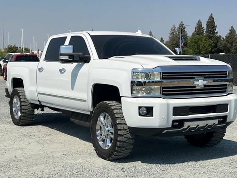 Used 2017 Chevrolet Silverado 2500 High Country w/ Duramax Plus Package AWD/4WD image 10