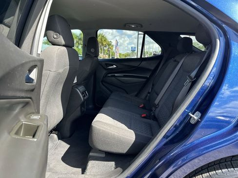 Used 2022 Chevrolet Equinox LT FWD image 18