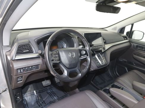 Used 2018 Honda Odyssey EX-L image 24