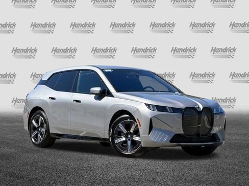 Used 2026 BMW iX xDrive45 AWD/4WD image 2