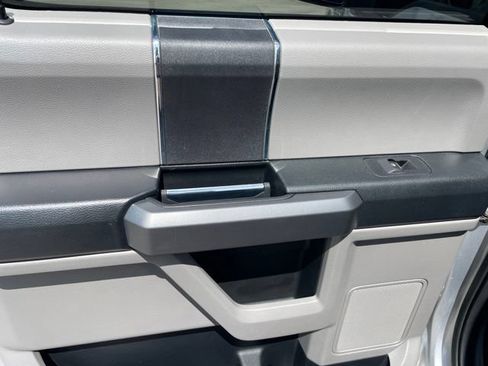 Used 2015 Ford F150 XLT AWD/4WD image 53