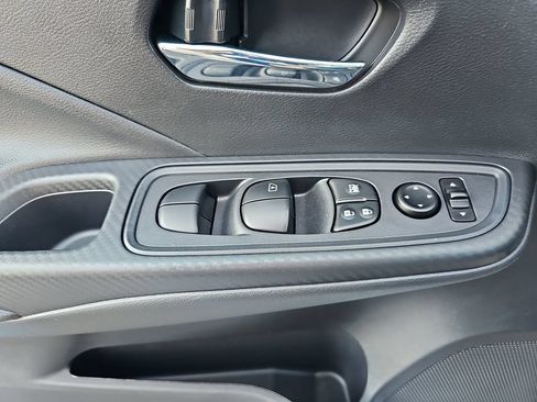 Used 2025 Nissan Versa SV w/ Trunk Package FWD image 26