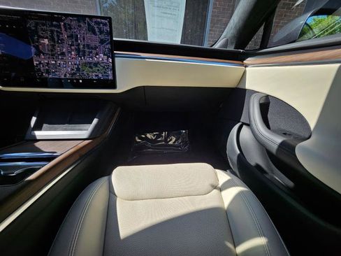 Used 2023 Tesla Model S AWD/4WD image 55