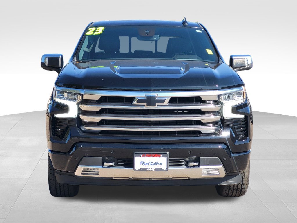 Used 2023 Chevrolet Silverado 1500 High Country w/ High Country Premium Package AWD/4WD image 2