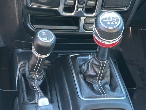 Used 2020 Jeep Wrangler Unlimited Sahara w/ Cold Weather Group image 16