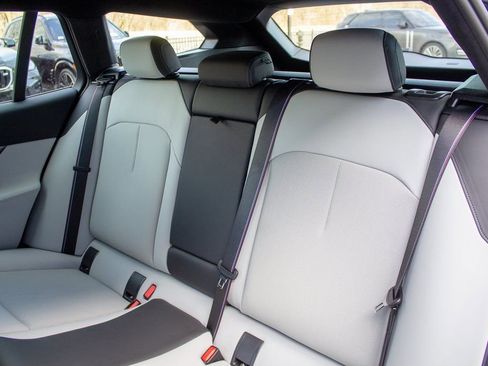 Used 2025 BMW M5 Touring image 22