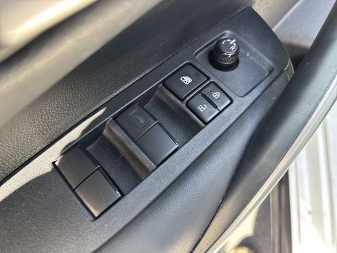 Used 2024 Toyota Corolla Sedan FWD image 22