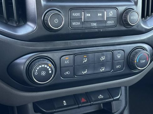 Used 2016 Chevrolet Colorado W/T w/ WT Convenience Package RWD image 17