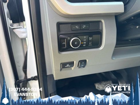 Used 2023 Ford F350 XLT w/ FX4 Off-Road Package AWD/4WD image 27