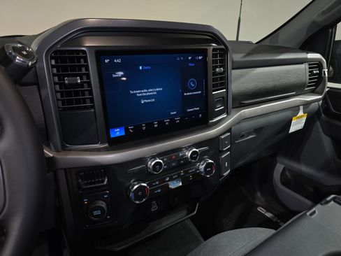 New 2025 Ford F150 XLT w/ Equipment Group 301A Standard image 20