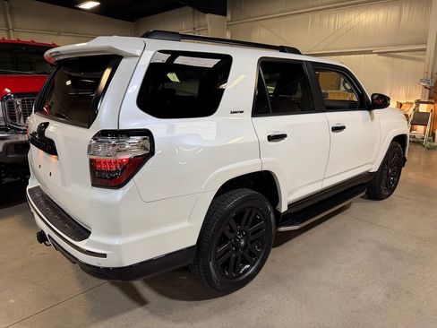 Used 2019 Toyota 4Runner Limited AWD/4WD image 20