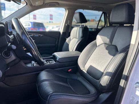 Certified 2023 Honda Pilot Touring image 16