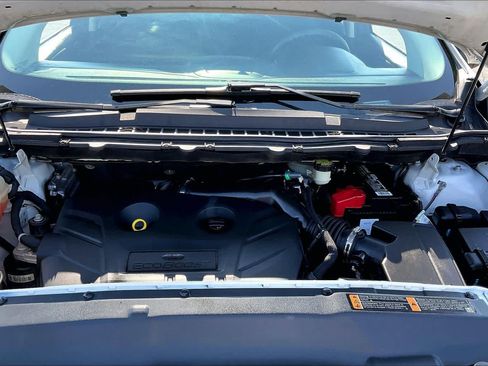 Used 2016 Ford Edge SE FWD image 28