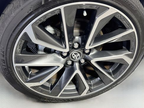 Used 2020 Toyota Corolla SE FWD image 14