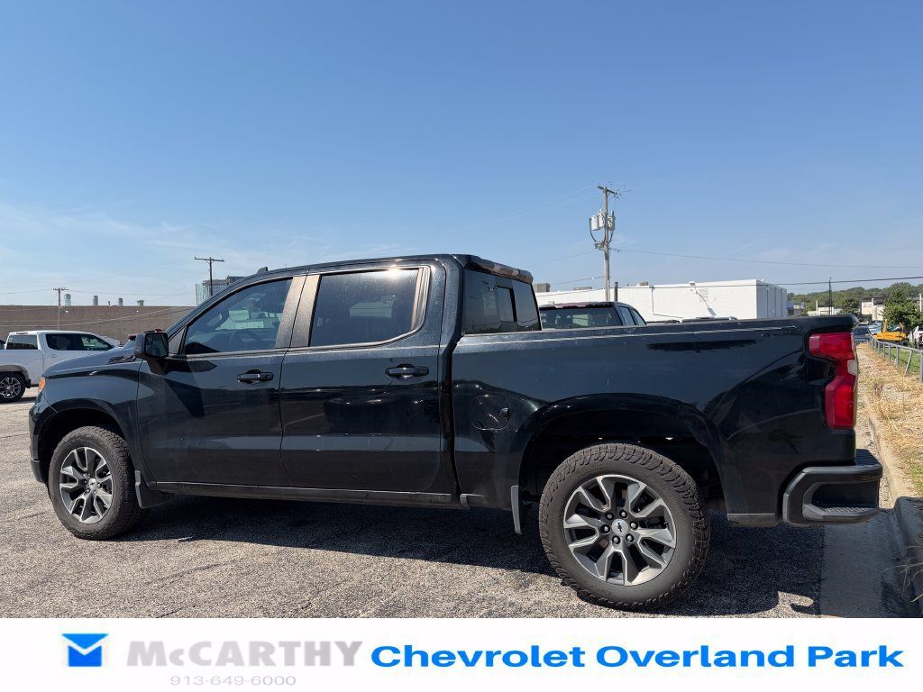 Used 2023 Chevrolet Silverado 1500 RST w/ Convenience Package II AWD/4WD image 5