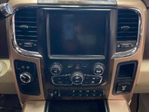Used 2014 RAM 2500 Longhorn w/ Convenience Group AWD/4WD image 26