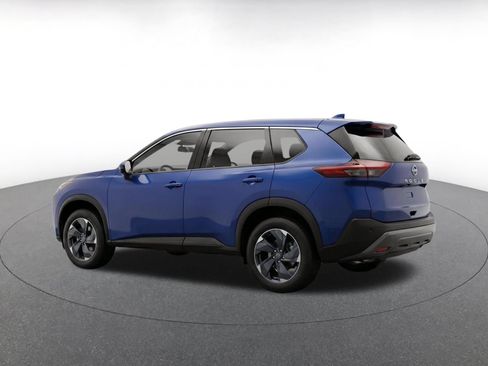 Used 2025 Nissan Rogue SV AWD/4WD image 6