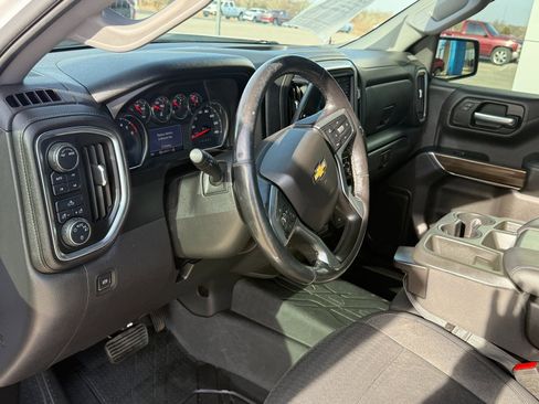 Used 2020 Chevrolet Silverado 1500 LT w/ Texas Edition image 10