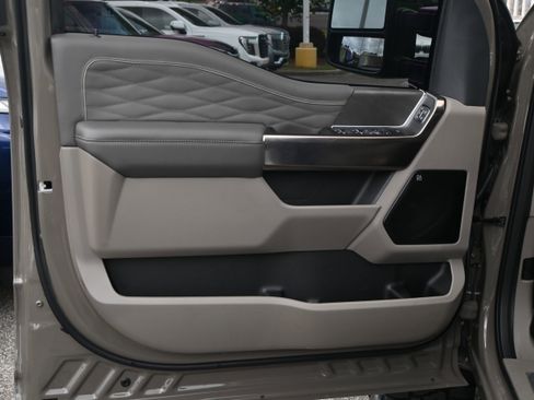 Used 2026 Ford F450 Platinum w/ Platinum Plus Package AWD/4WD image 15