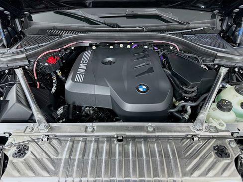 Used 2025 BMW X3 xDrive30i w/ Premium Package image 36