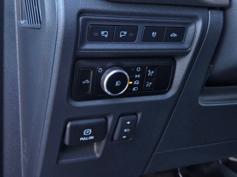 Used 2023 Ford F150 Raptor AWD/4WD image 18