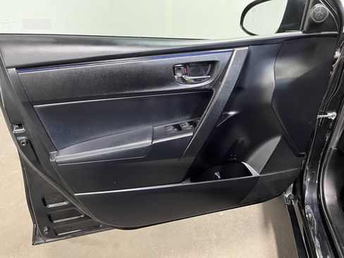 Used 2019 Toyota Corolla L image 20