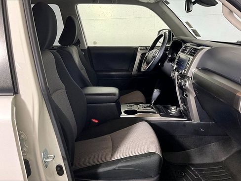 Used 2021 Toyota 4Runner SR5 image 6