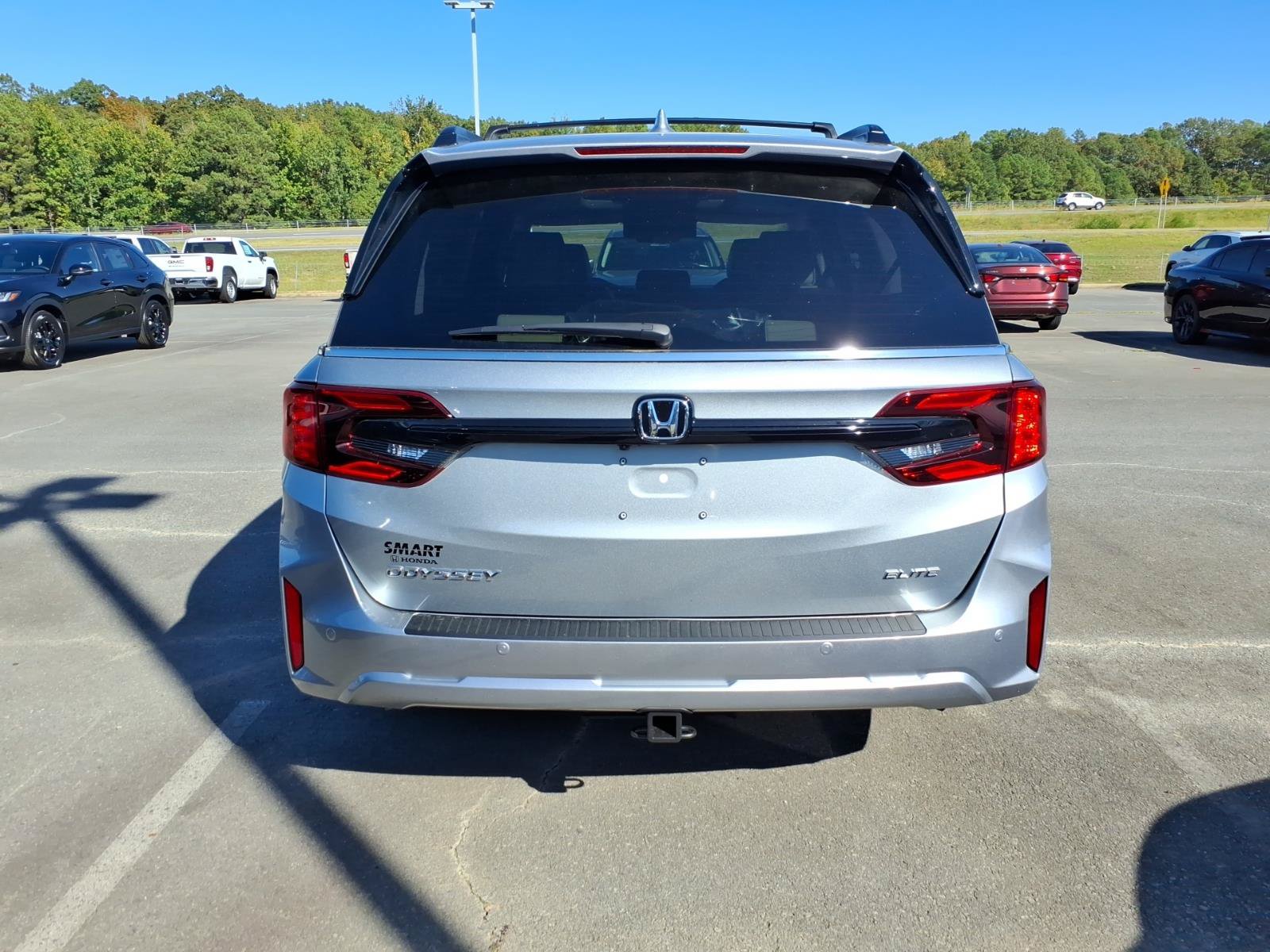 New 2027 Honda Odyssey Elite image 4