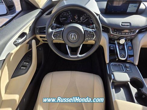 Used 2023 Acura TLX w/Tech image 18