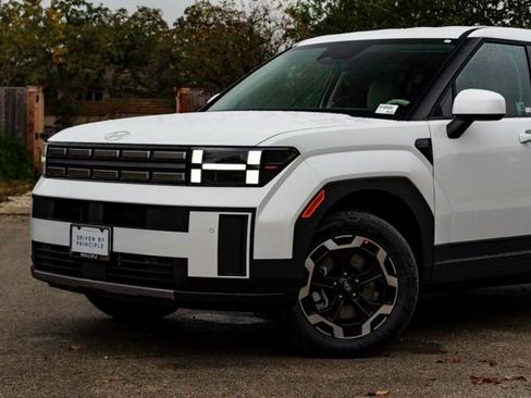 New 2026 Hyundai Santa Fe SE image 3