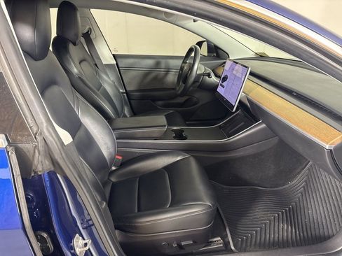 Used 2019 Tesla Model 3 Standard Range Plus RWD image 13