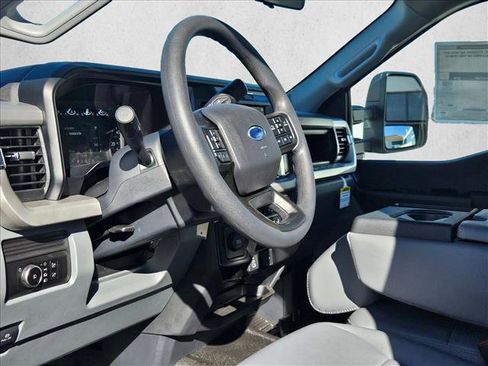 New 2026 Ford F450 XL w/ XL Chrome Package image 3